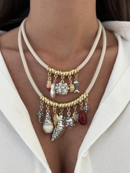 Özel Seri Charm Detay Bej Renk İkili Gold Kolye