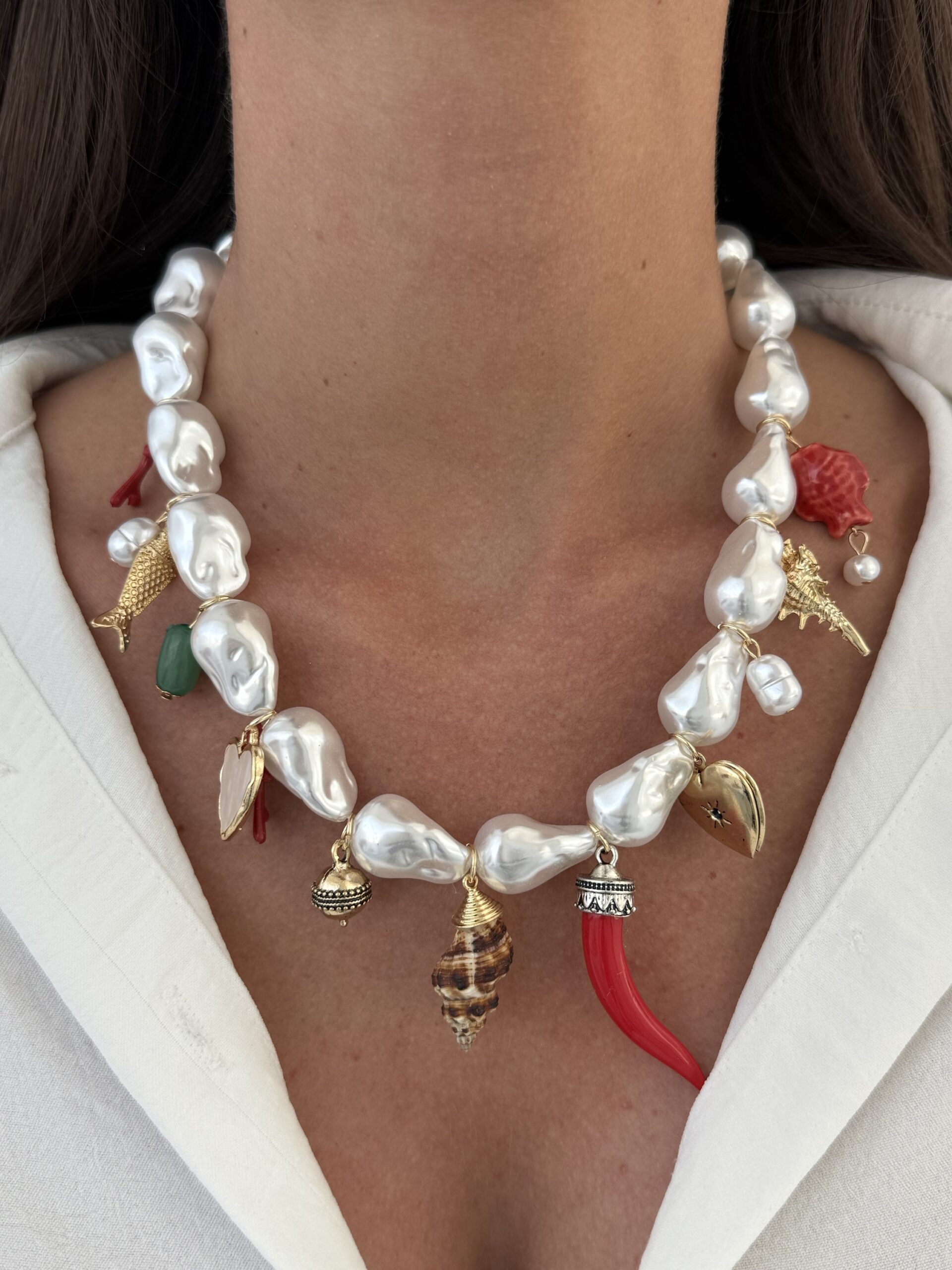 img_6187-4 Özel Seri Büyük Barok İncili Charm Detay Marka Model Kolye