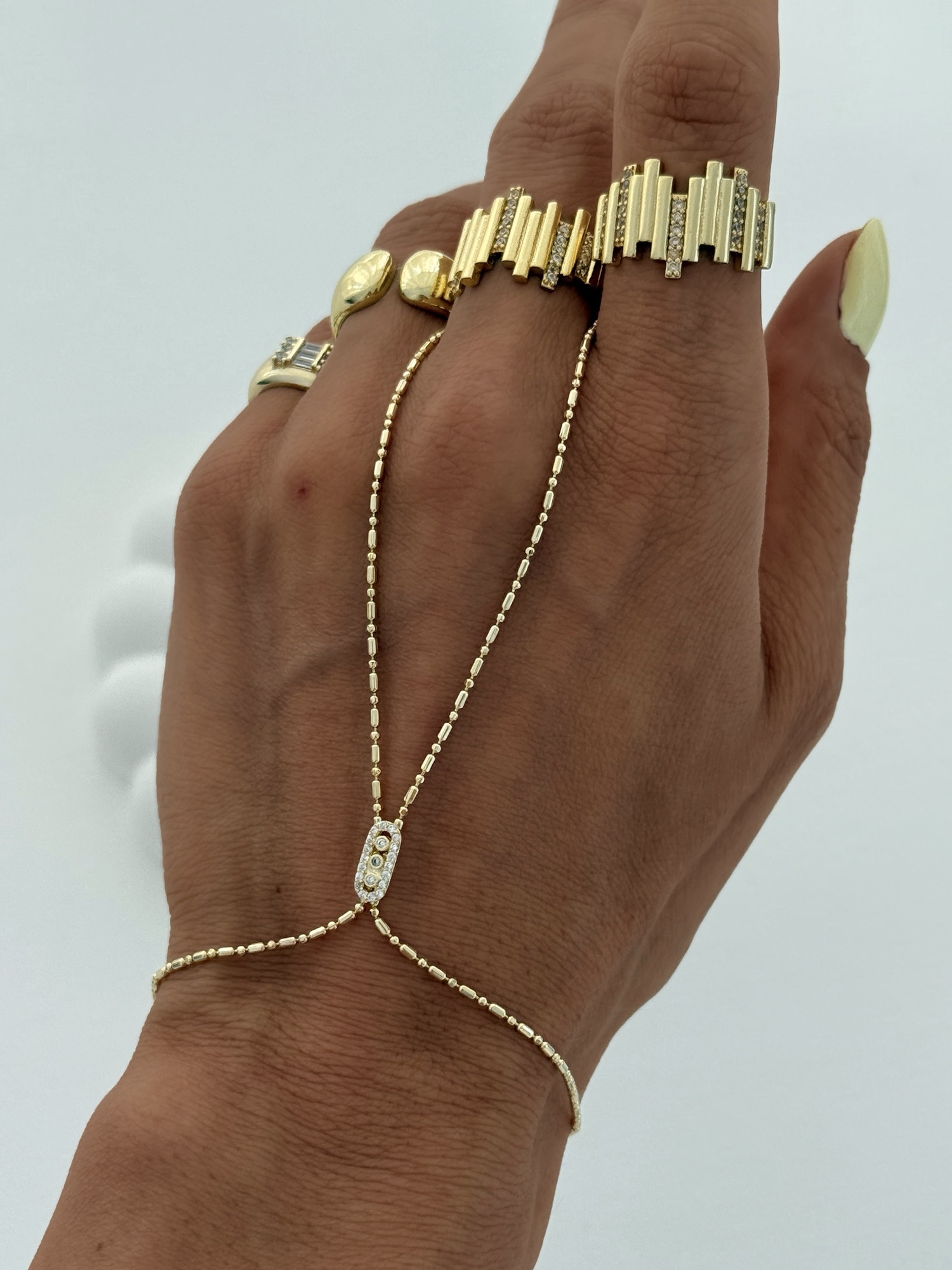 img_6419 Özel Seri Zirkon Taşlı Marka Model Kesik Zincir Gold Şahmeran