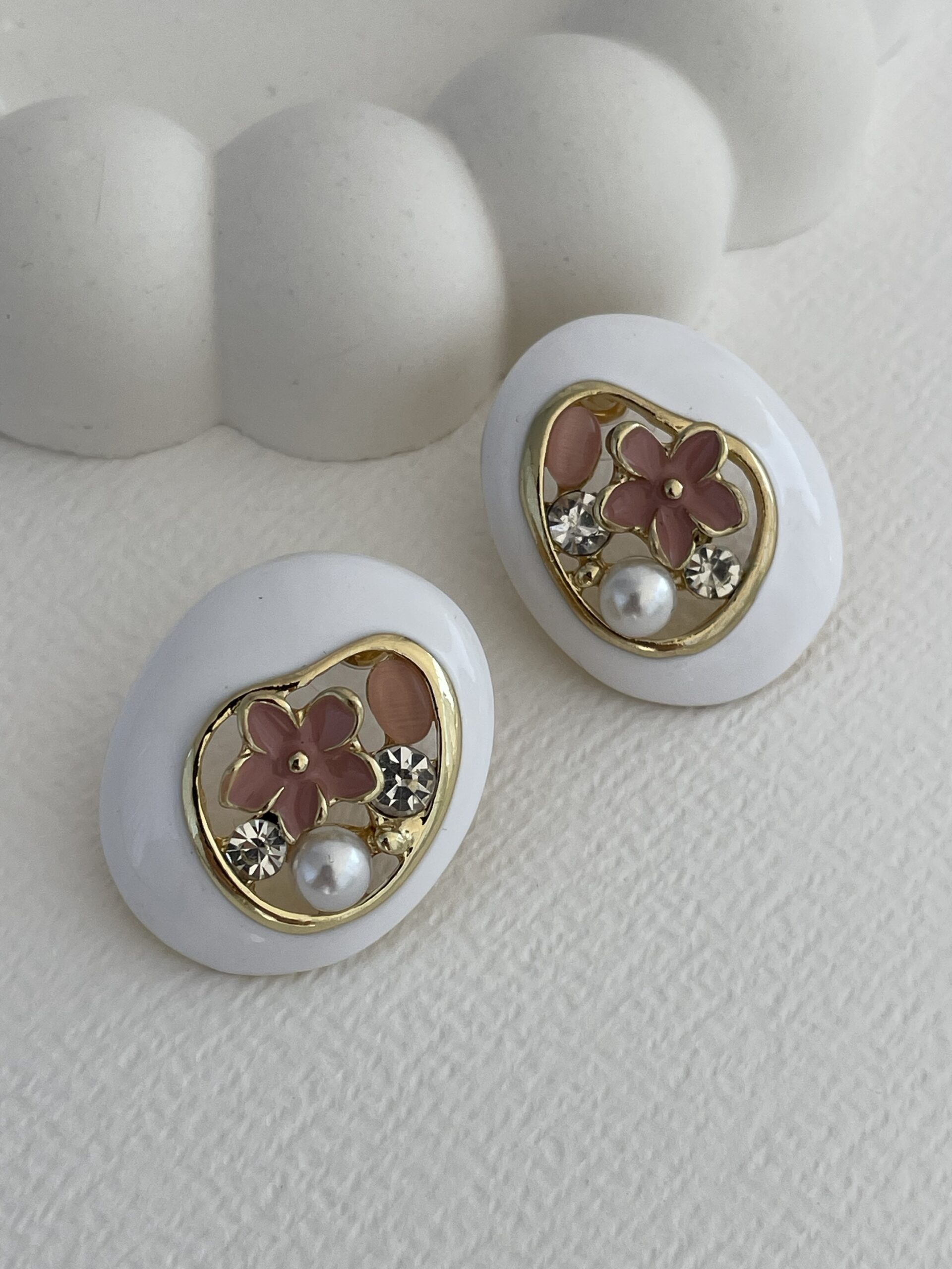 img_7600 Özel Seri Zirkon Taş İncili Oval Tasarım Beyaz Gold Küpe