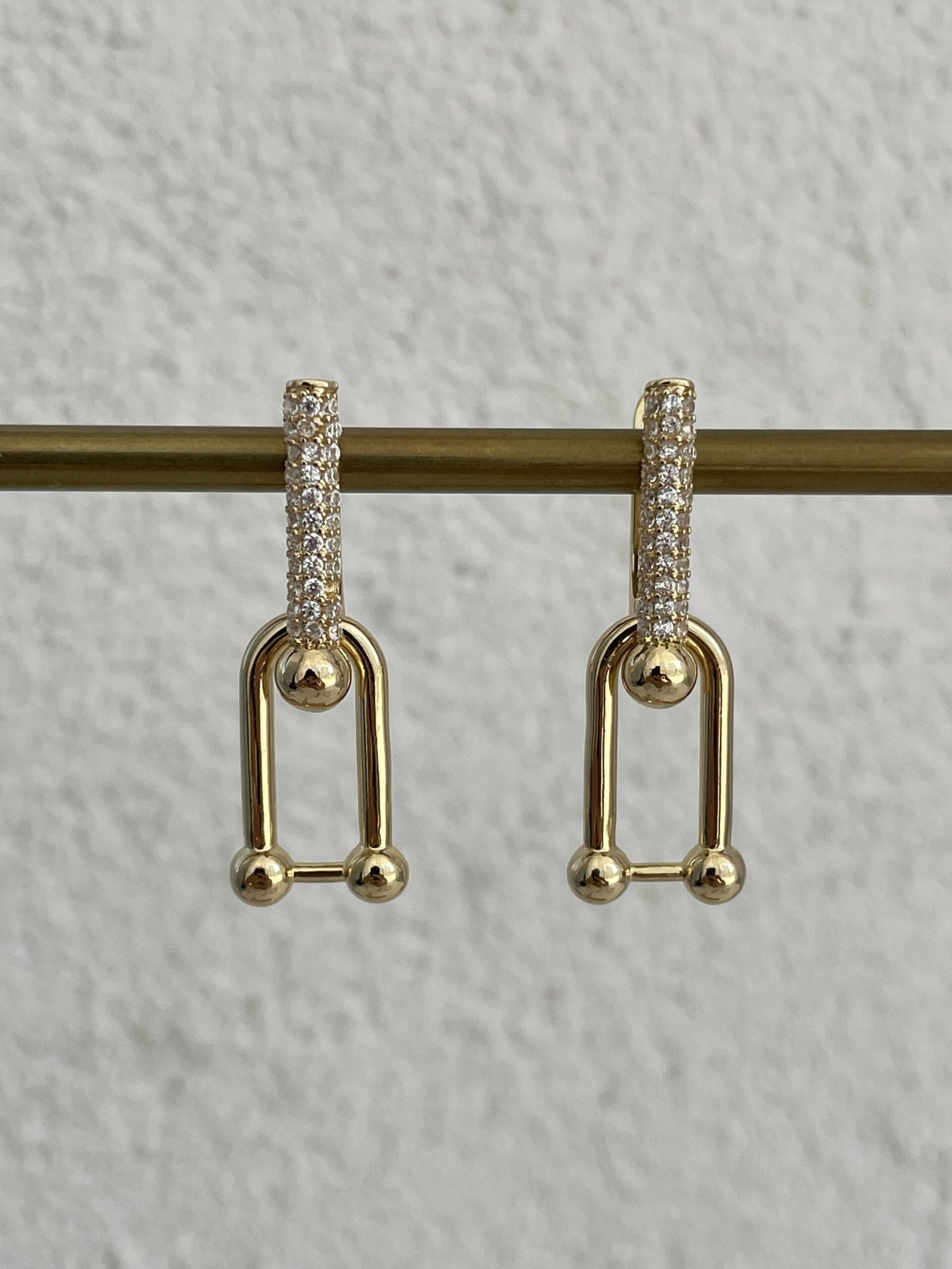 img_7865 Özel Seri Zirkon Taşlı Marka Model Gold Küpe