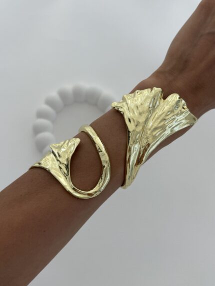Özel Seri Kıvrımlı Yaprak Tasarım Marka Gold Kelepçe Bileklik