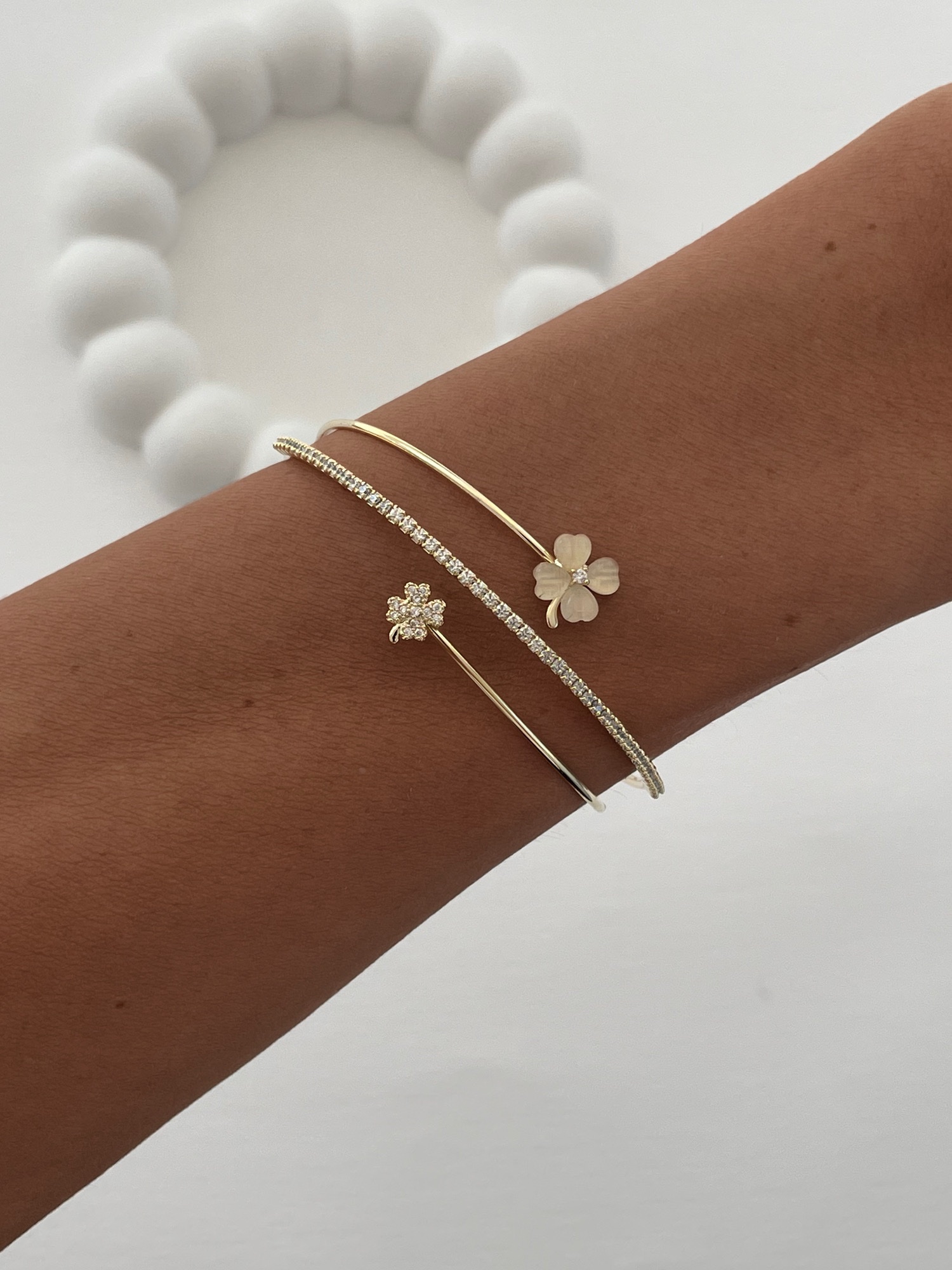 img_2981-4 Özel Seri Zirkon Taşlı Çiçek Tasarım Gold Ayarlanabilir Bileklik