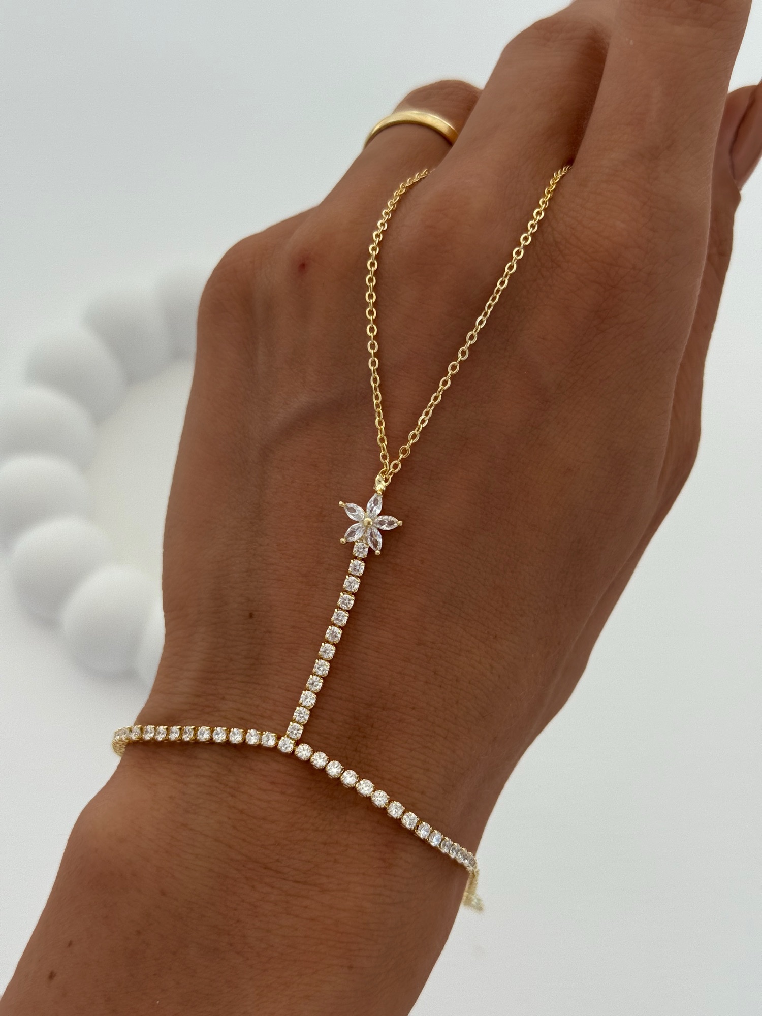 img_6665-4 Özel Seri Zirkon Taşlı Çiçek Tasarım Gold Şahmeran