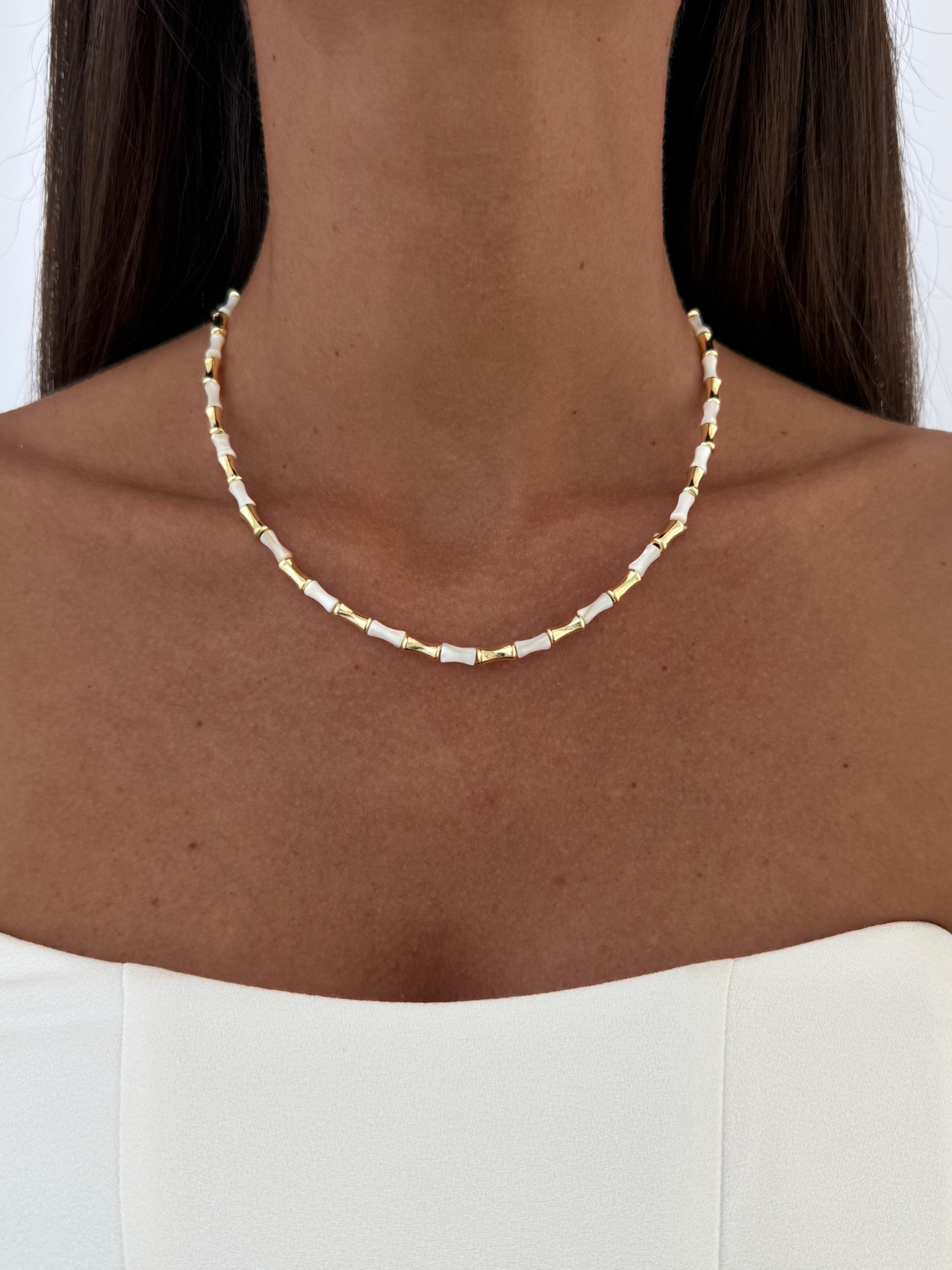 img_9626-2 Özel Seri Krem - Gold Kemik Tasarım Kolye