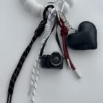 Fotoğraf Makinesi Ve Kalp Tasarım Çanta Charm Aksesuarı