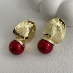 Özel Seri Soyut Gold Detay Bordo Top Küpe