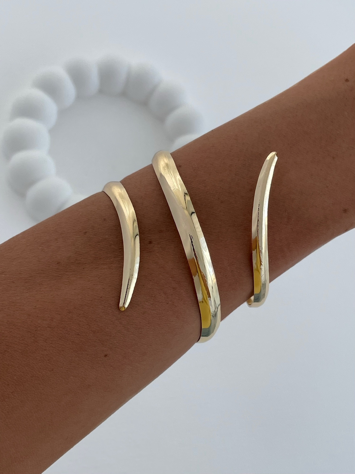 img_3900-2 Özel Seri Kıvrım Tasarım Sıkıştırılabilir Gold Bileklik