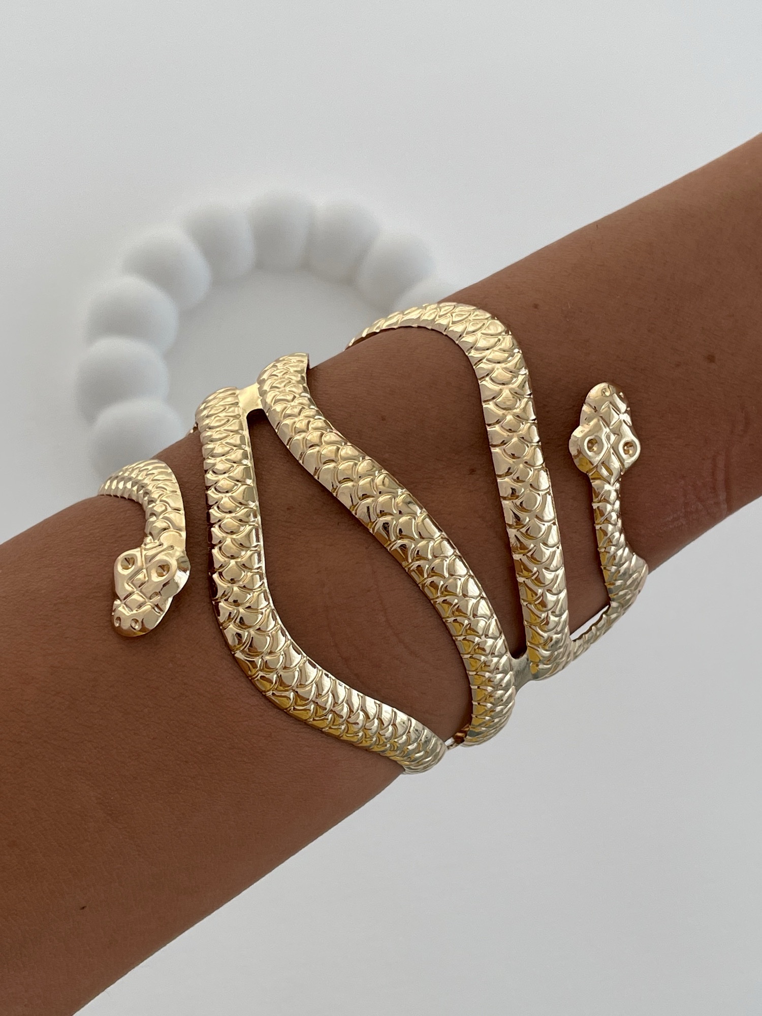 img_4637 Özel Seri Yılan Tasarım Sıkıştırılabilir Gold Bileklik