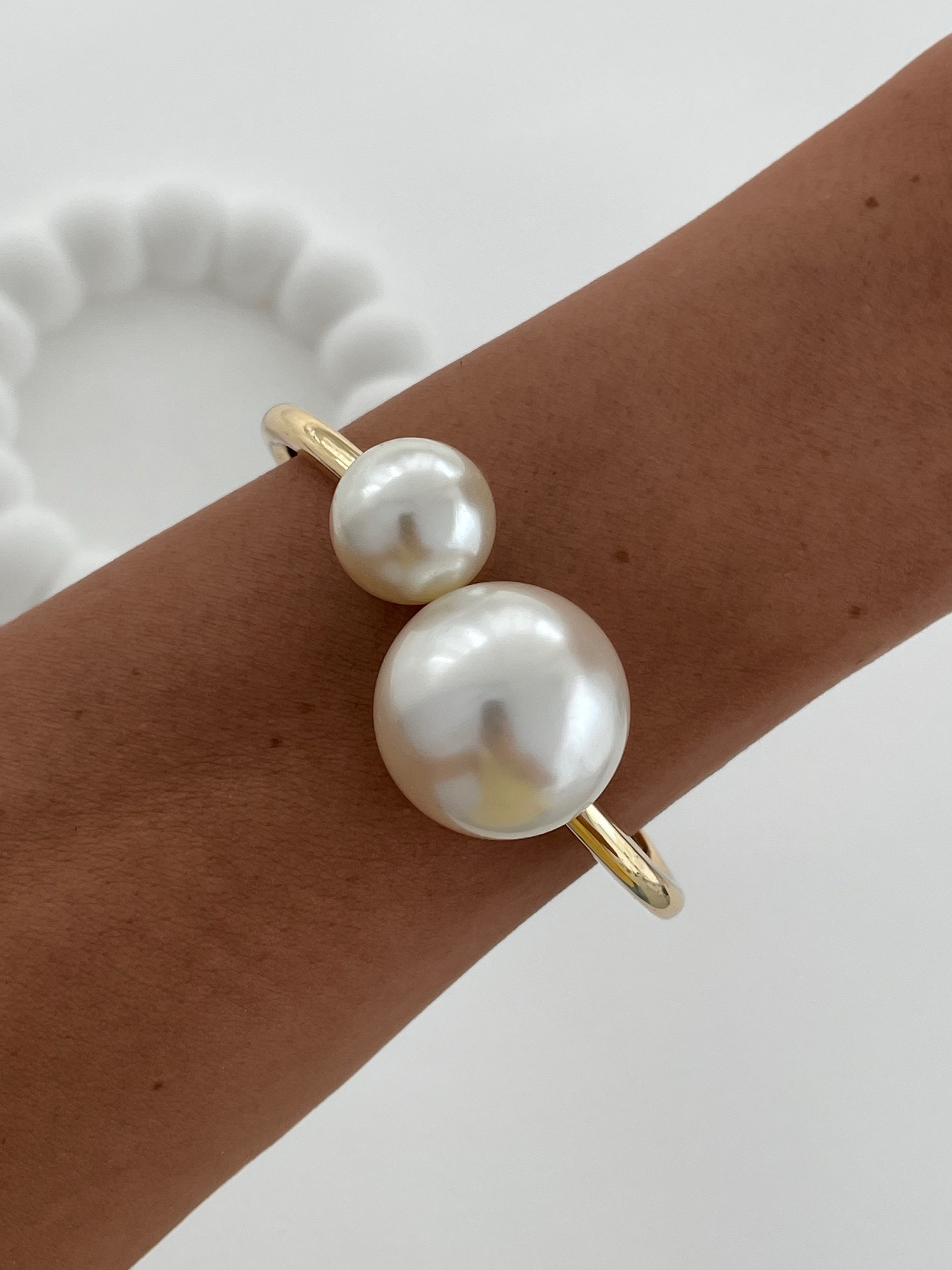 img_6399-2 Özel Seri Büyük & Küçük İnci Tasarım Gold Kelepçe Bileklik