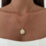 Özel Seri Zirkon Taşlı Fotoğraflı Anka Kuşu Tasarım Gold Alya Kolyesi
