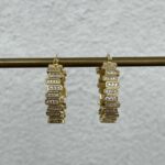 Özel Seri Zirkon Taşlı Zikzak Tasarım Gold Halka Küpe