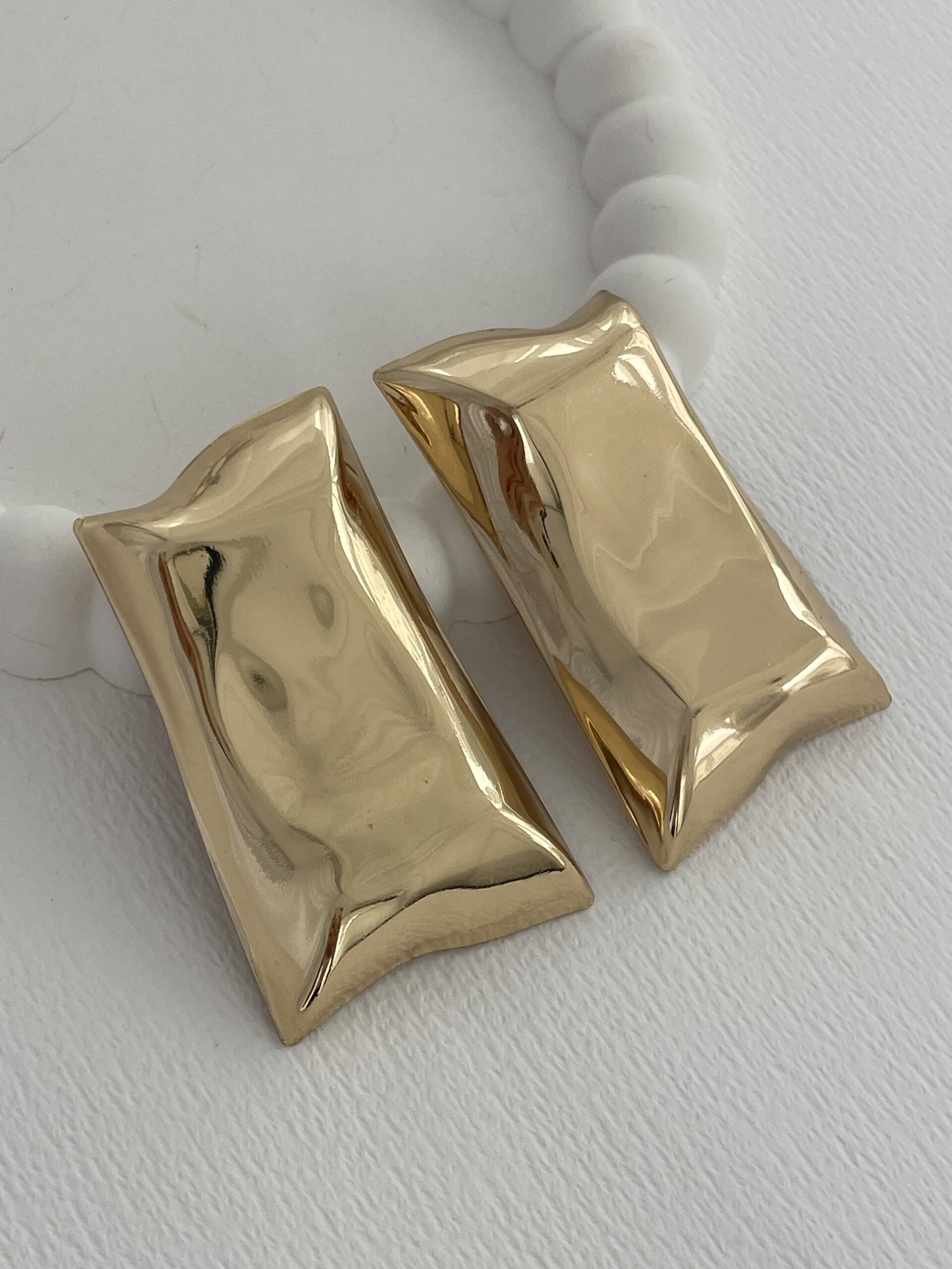 img_5738-3 Özel Seri Soyut Tasarım Maksi Boy Marka Model Gold Küpe