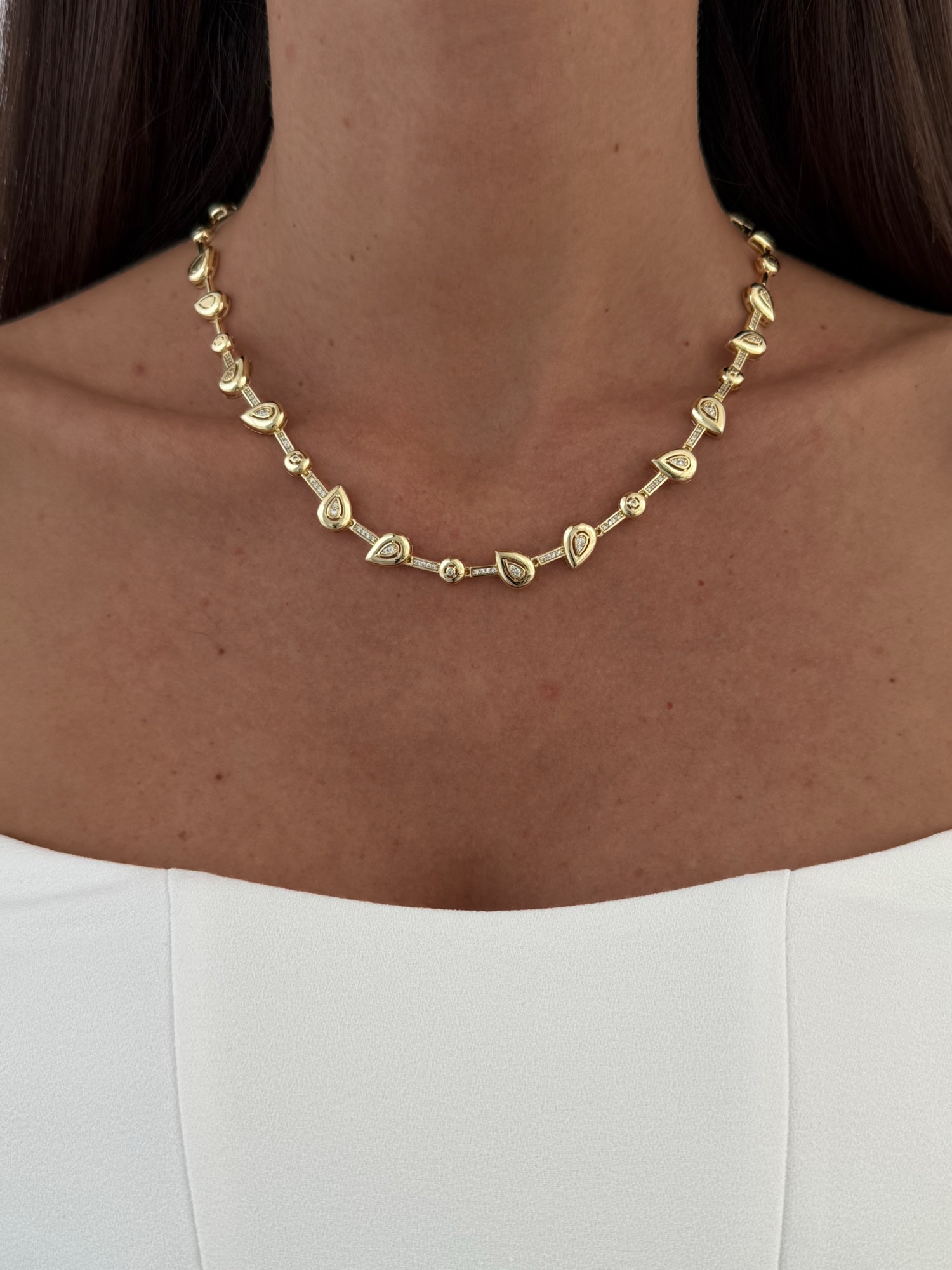 img_0092-2 Özel Seri Damla Tasarım Marka Model 14k Gold Kolye