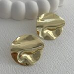 Özel Seri Soyut Tasarım Yuvarlak Gold Küpe