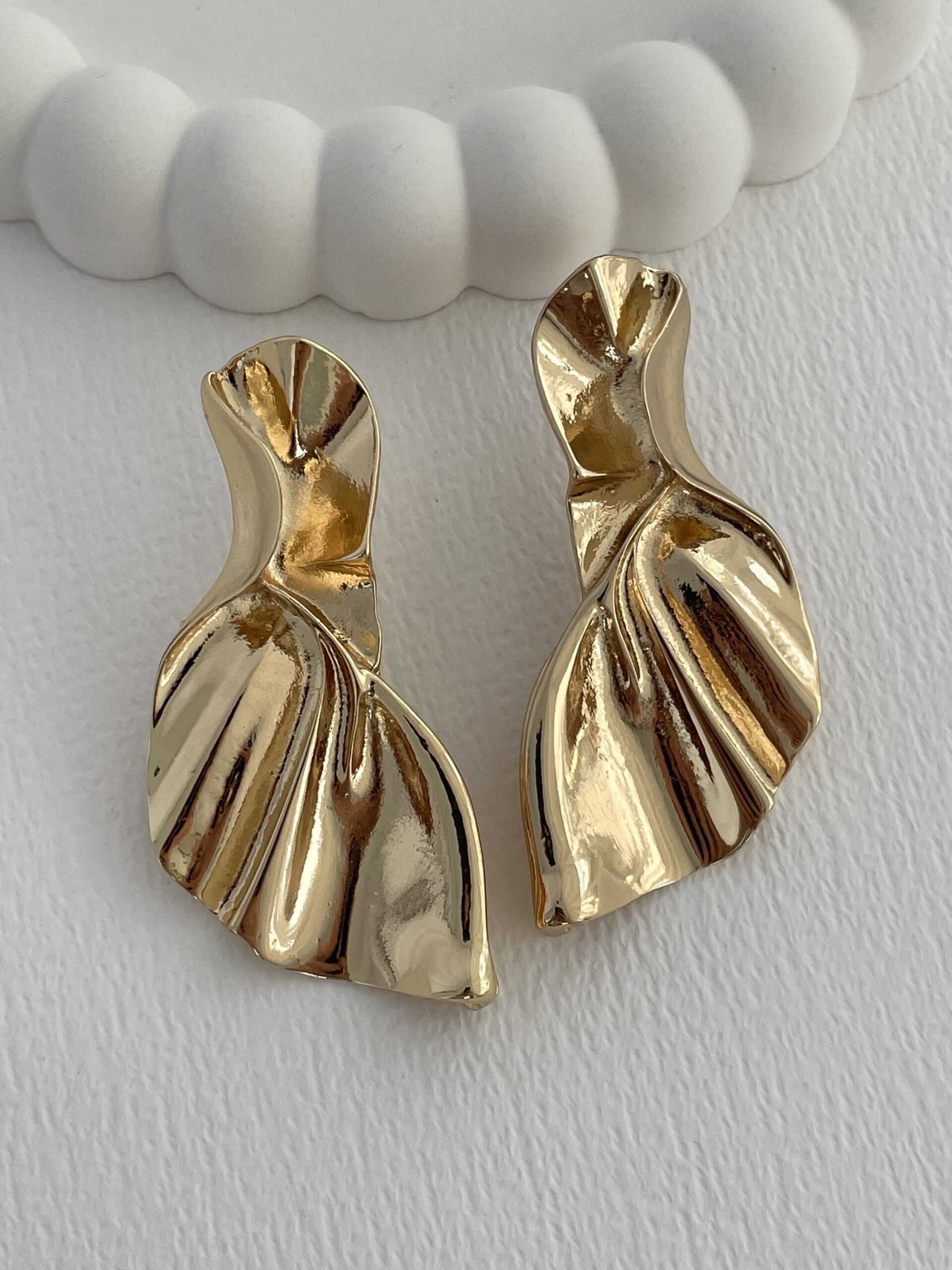 img_7935-3 Özel Seri Yaprak Tasarım Gold Küpe