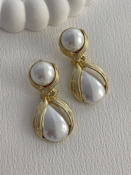 Özel Seri Damla İnci Detay Düğüm Tasarım Gold Küpe