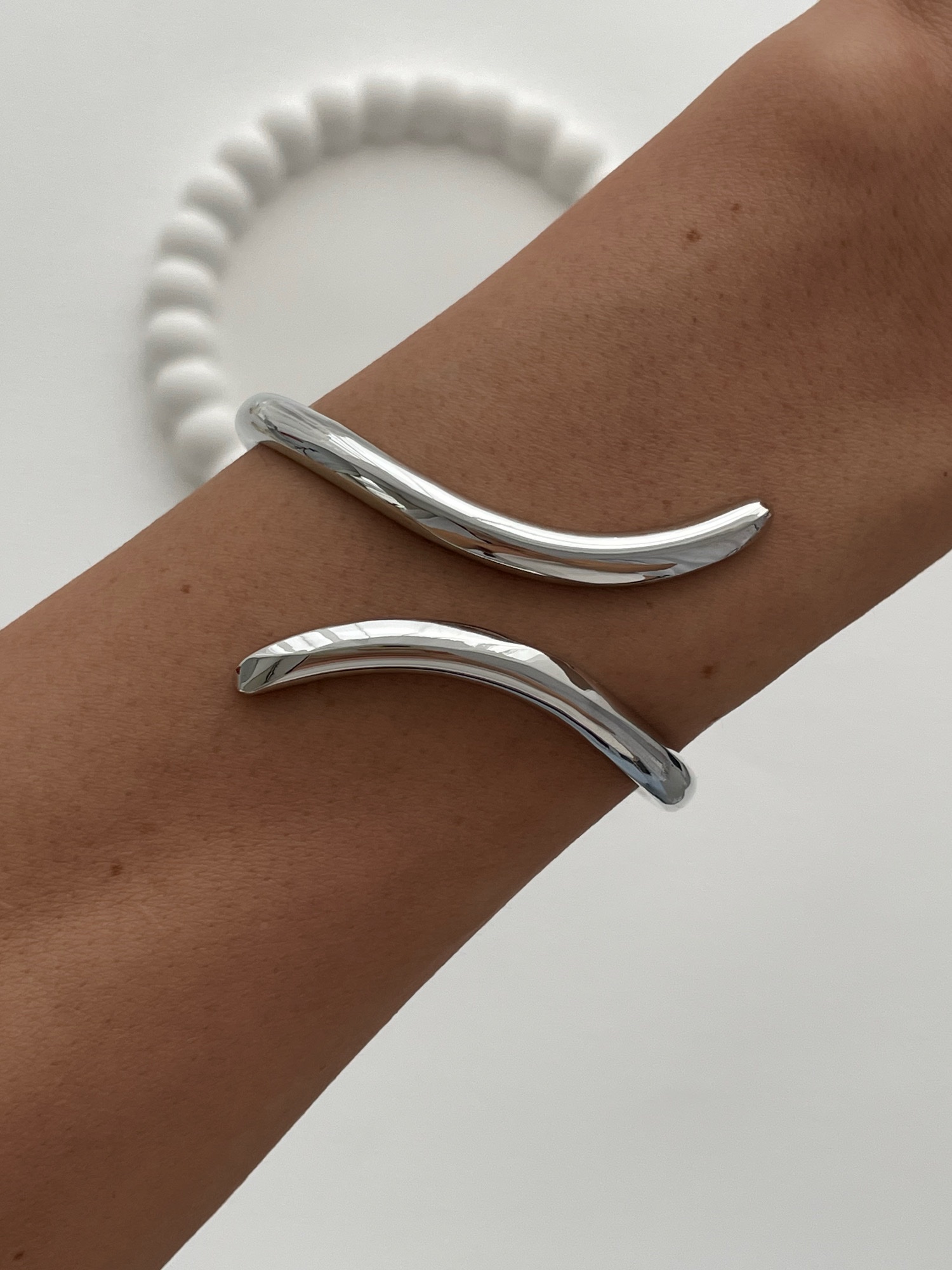 img_1719-2 Özel Seri Kıvrım Tasarım Gümüş Kelepçe Bileklik