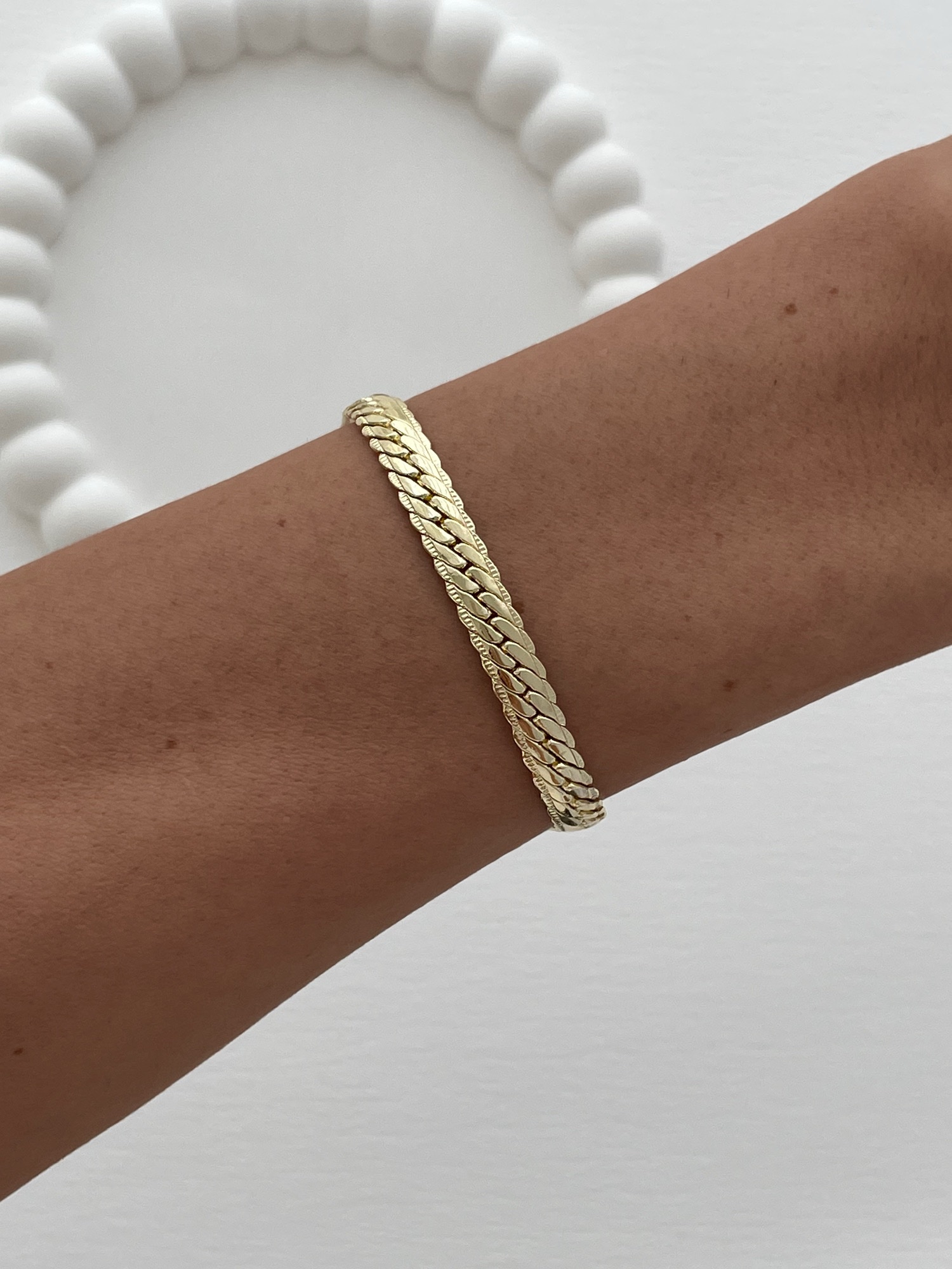 img_4463-3 Özel Seri Desenli Ezme Gurmet Zincir Gold Bileklik