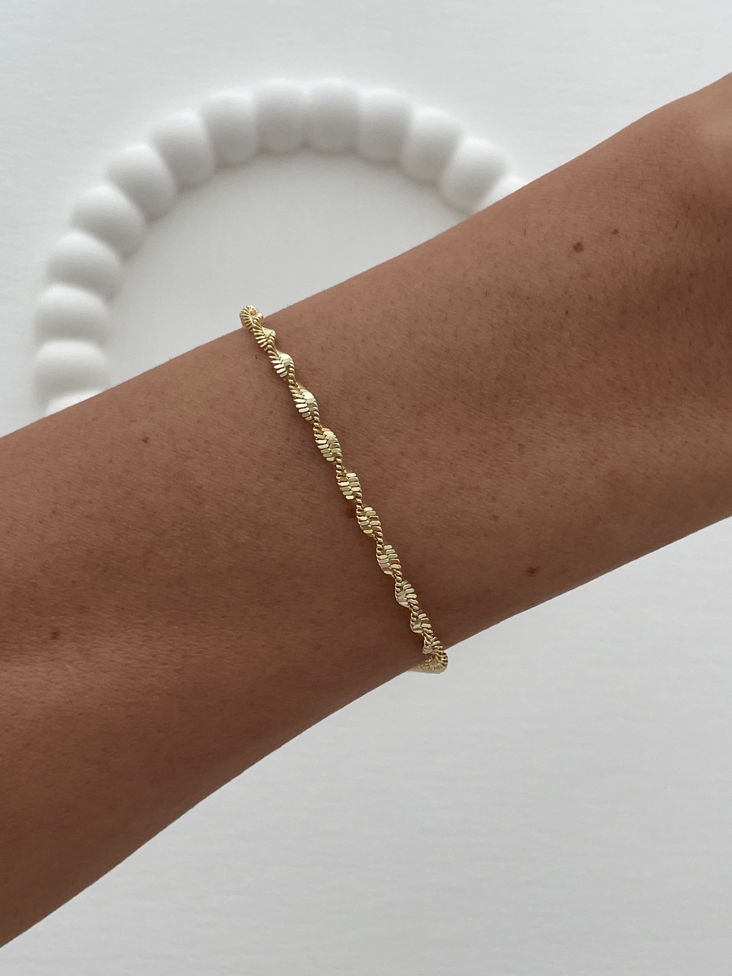 img_4757-3 Özel Seri Sarmal Tasarım Ezme Zincir Gold Bileklik