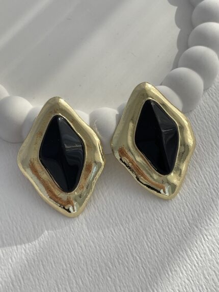 Özel Seri Siyah Kemik Detay Desenli Baklava Gold Küpe