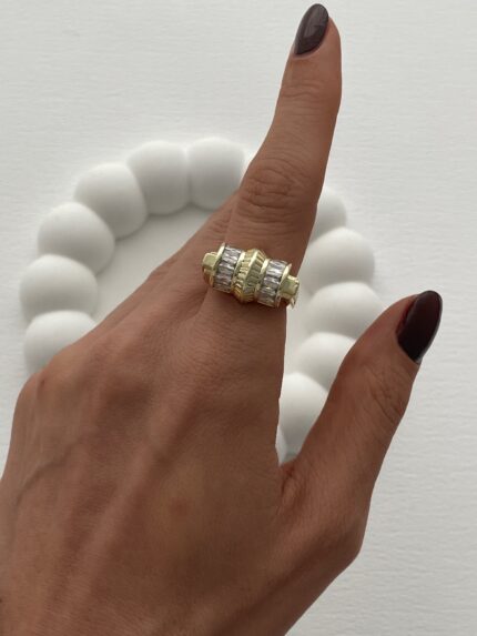 Özel Seri Çift Taraf Baget Taş Detay Ayarlanabilir Gold Yüzük