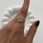 Özel Seri Zirkon Taş Yuvarlak Tasarım Ayarlanabilir Gold Yüzük