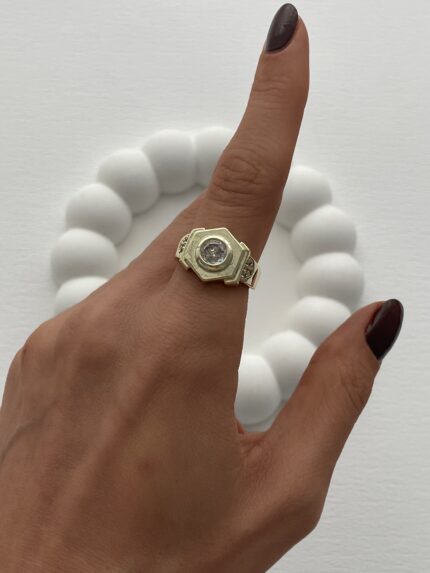 Özel Seri Altıgen Model Baget Taşlı Ayarlanabilir Gold Yüzük