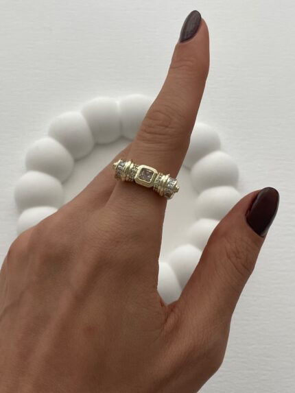 Özel Seri Geometrik Tasarım Baget Taşlı Ayarlanabilir Gold Yüzük