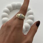 Özel Seri Bombe Model Tek Sıra Baget Taş Ayarlanabilir Gold Yüzük
