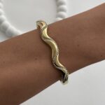 Çelik Zirkon Taşlı Zikzak Model Gold Bileklik
