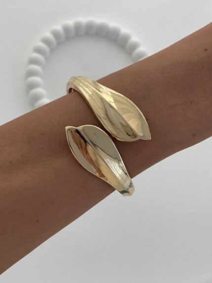 Özel Seri Yaprak Model Gold Kelepçe Bileklik