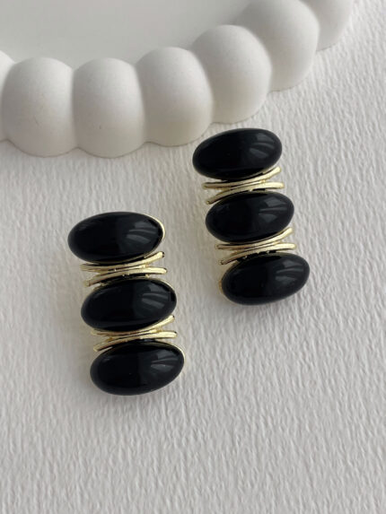 Özel Seri Siyah Mineli Oval Taş Tasarım Gold Küpe