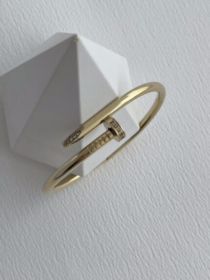 Çelik Zirkon Taşlı Çivi Tasarım Gold Kelepçe Bileklik