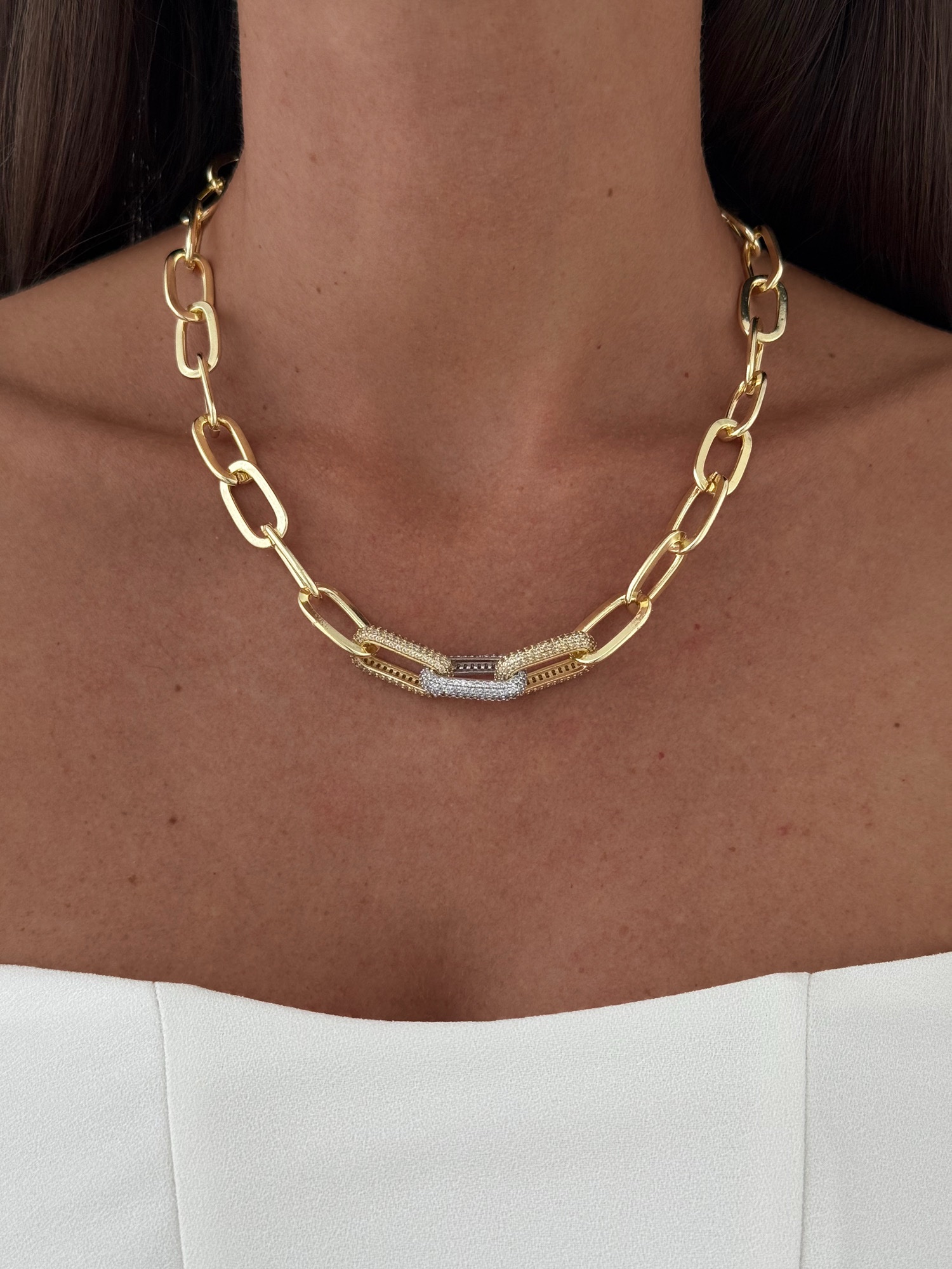 img_4918.jpeg Özel Seri Zirkon Taşlı Figaro Zincir Marka Model Gold Kolye