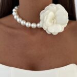 Özel Seri Beyaz Gül Tasarım İnci Choker Kolye 16mm