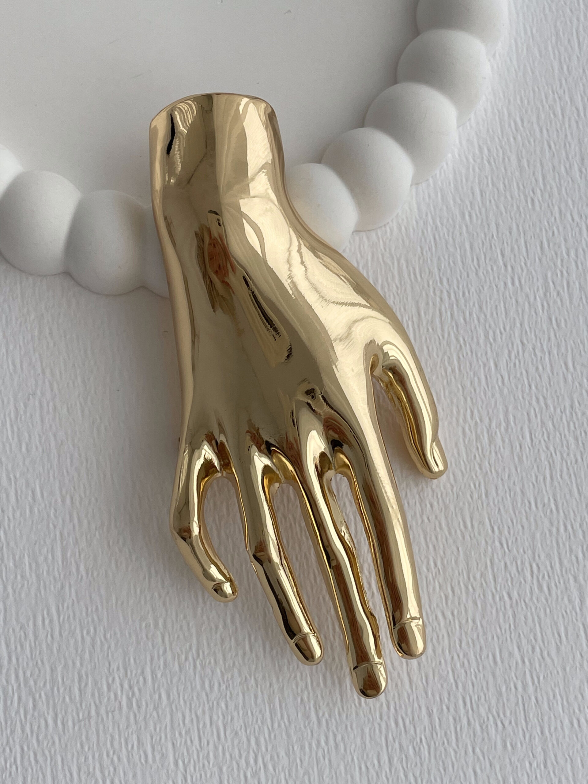 1772531691_0_69a6afeb3e580.jpg Özel Seri Büyük Boy El Tasarım Gold Broş