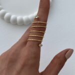 Özel Seri Baget Taş Detay Spiral Tasarım Gold Yüzük