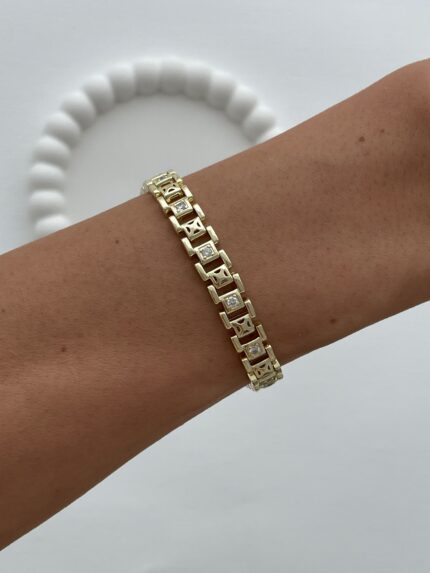 Özel Seri Geometrik Tasarım Zirkon Taşlı Gold Bileklik