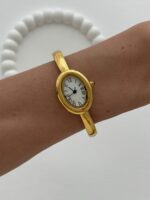 Marka Model Kelepçe Tasarım Kadranı Beyaz Gold Vintage Saat