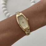 Geometrik Tasarım Zirkon Taşlı Kadranı Sarı Gold Vintage Saat
