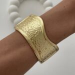 Özel Seri Desenli Kıvrım Tasarım Gold Kelepçe Bileklik