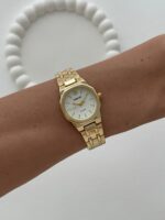 Yuvarlak Tasarım Kadranı Beyaz Gold Vintage Saat