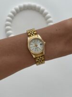 Yuvarlak Tasarım Kadranı Beyaz Gold Vintage Saat
