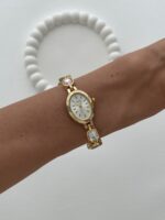 Marka Model Oval Tasarım Pembe & Mavi Baget Taşlı Kadranı Beyaz Gold Vintage Saat - Görsel 3