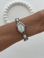 Marka Model Oval Tasarım Baget Taşlı Kadranı Beyaz Vintage Gümüş Saat
