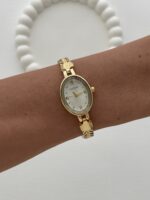Oval Tasarım Kadranı Beyaz Gold Vintage Saat