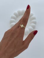 Özel Seri Beyaz Opal Taş Gold Ayarlanabilir Yüzük - Görsel 3