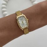 Dikdörtgen Tasarım Kadranı Beyaz Gold Vintage Saat