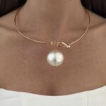 Özel Seri Büyük Top İnci Detay Gold Choker Kolye